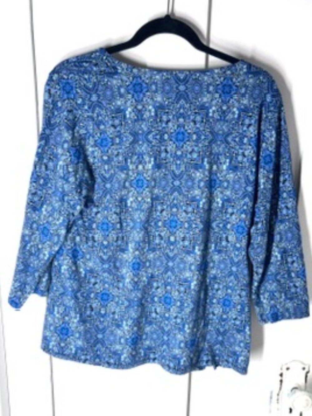 J. Jill Blue Paisley Print Scoop Neck Top 3/4 Sleeve Knit Blouse M - Picture 4 of 4